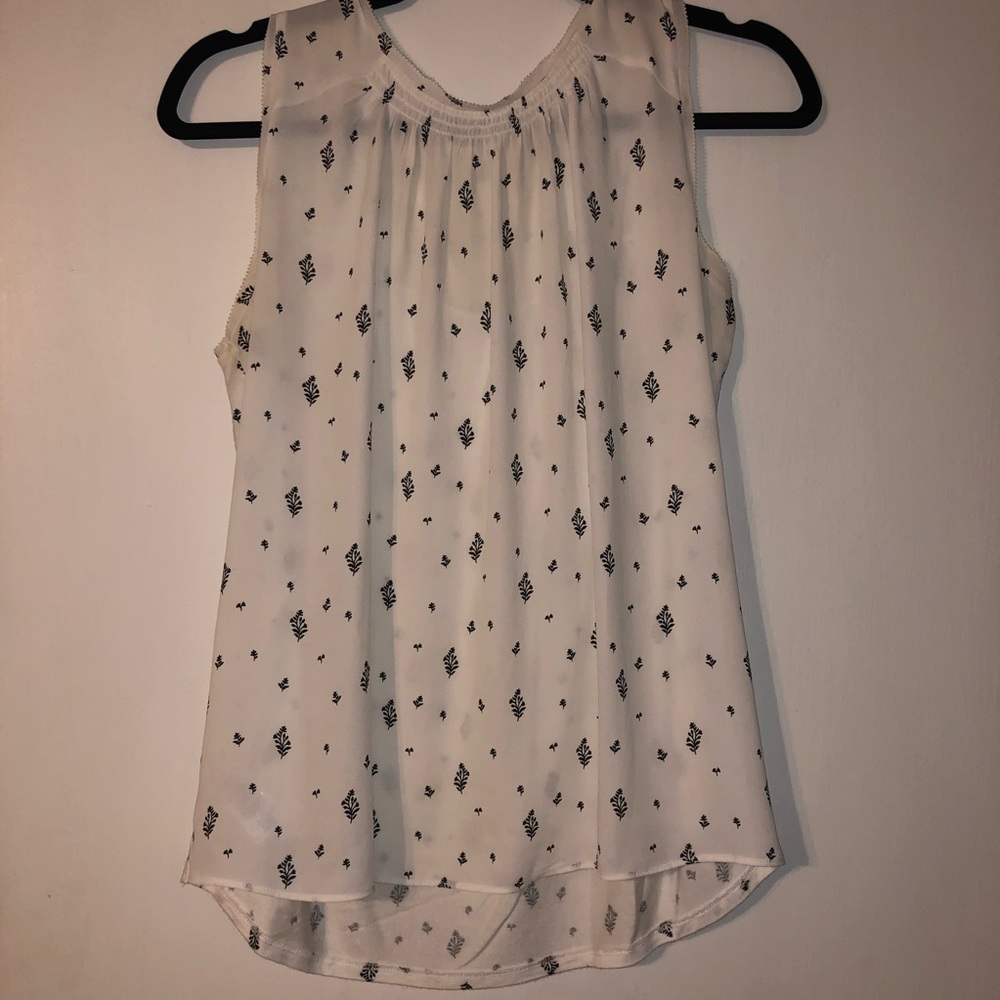 Petite Loft Sleeveless Work Top
